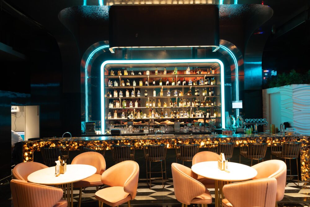 Createch Bar Home I - Cad Tech Bar And Craft Kitchen & Brewery